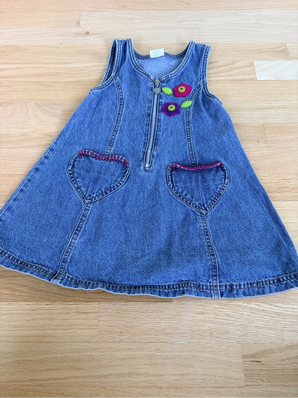 Y2K Girls Denim Jumper Dress Heart Pockets Floral Embroidered Size 5